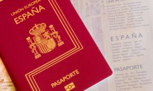 ¿Te pueden quitar la nacionalidad española?: Causas y procedimientos legales